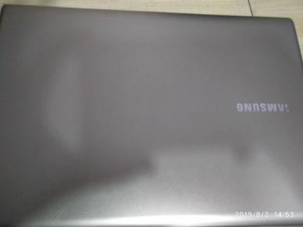 Ноутбук SAMSUNG 535U