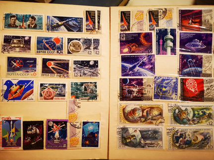 4 альбома почтовых марок