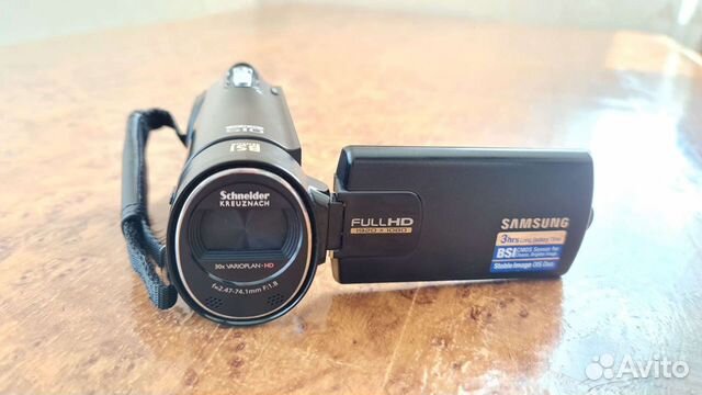 Видеокамера Samsung HMX-H300