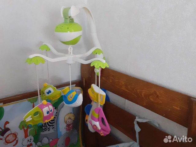 Мобиль в кроватку