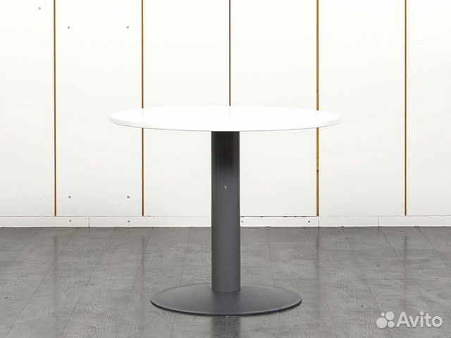 Стол для переговоров