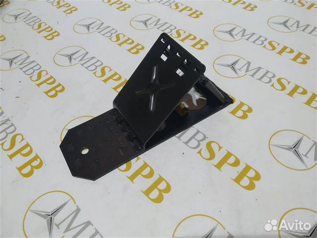 Упор противооткатный Mercedes S-Class W221