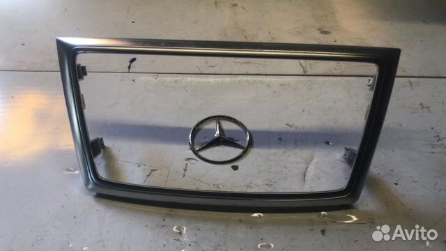 Рамка центральная торпеды Мерседес w166