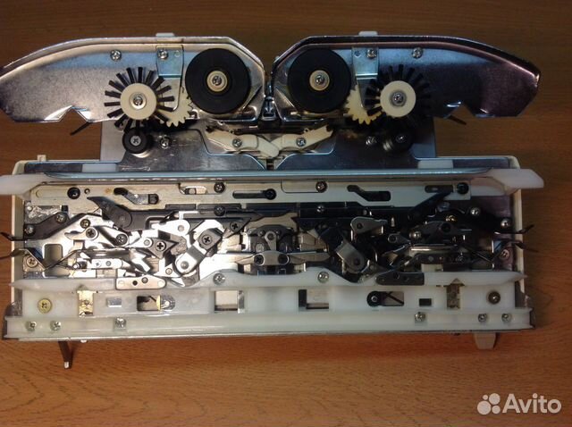 Японская вязальная машина Бразер Brother KH кн 940 Японская вязальная машина Бразер Brother KH кн 940