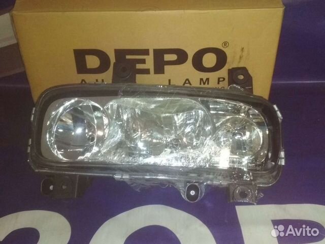 Фара головного света Мерседес Атего 2004