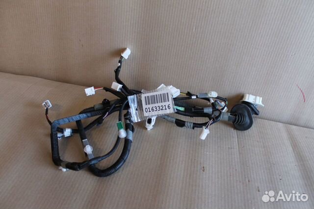 Жгут проводов задней правой двери Lexus LS 460 USF