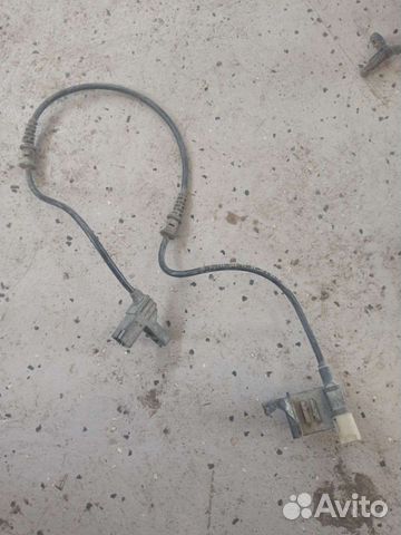 Датчик износа колодок Mercedes-Benz w211