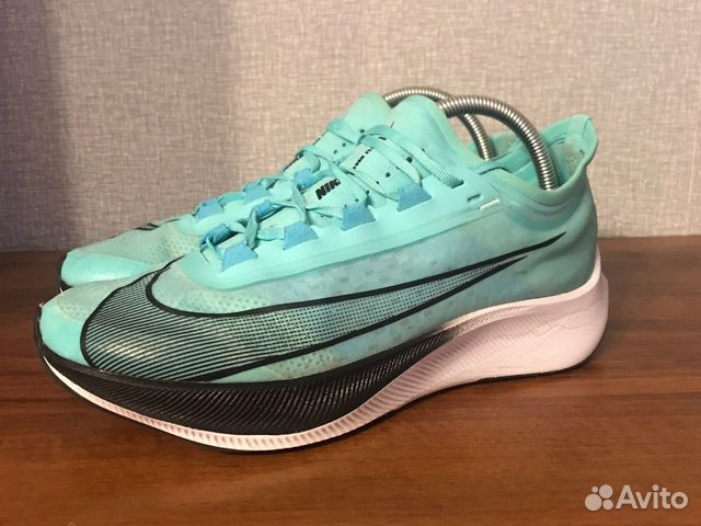 nike zoom fly 42