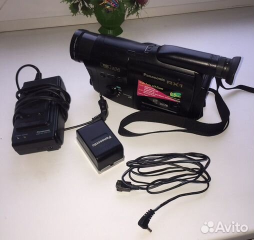 Видеокамера кассетная