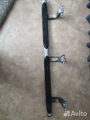 Боковая подножка L200