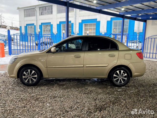 Kia Rio `2011