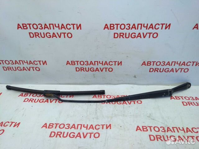 Поводок стеклоочистителя правый Ford Focus 1