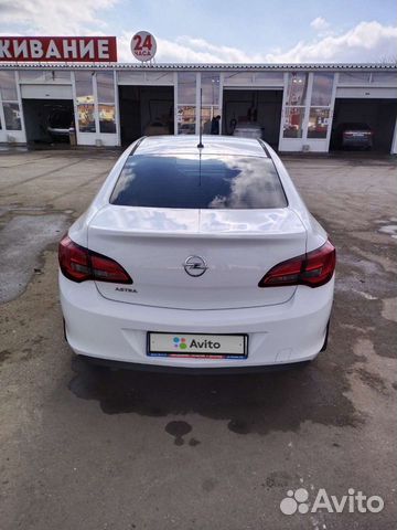 Opel Astra 1.6 AT, 2014, 105 000 км