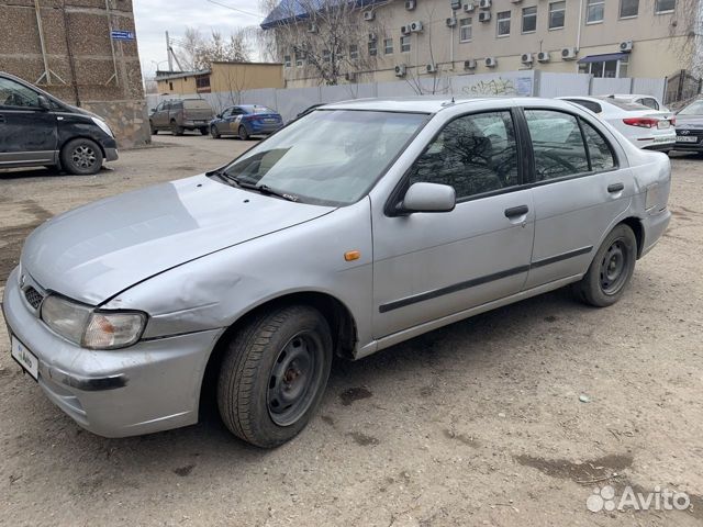 Nissan Almera 1.6 AT, 1998, 262 698 км