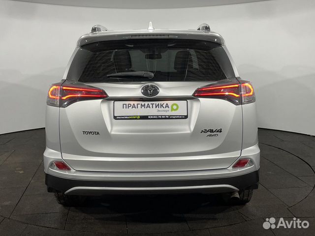 Toyota RAV4 2.2 AT, 2018, 70 150 км