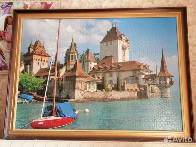 Большая картина из пазлов в багетной раме