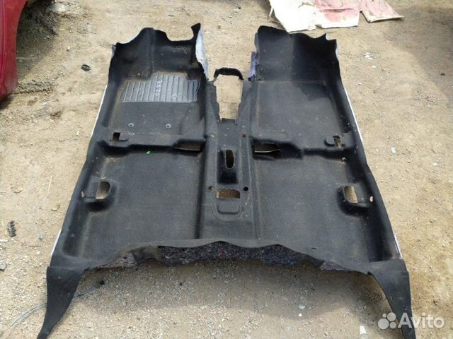 Обшивка пола Renault Duster HSA F4R