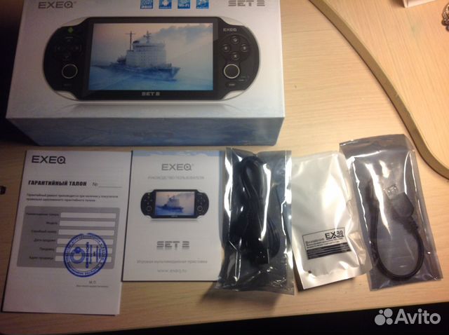 Гарнитура-зарядка USB, наушники для PSP Гарнитура-зарядка USB, наушники для PSP