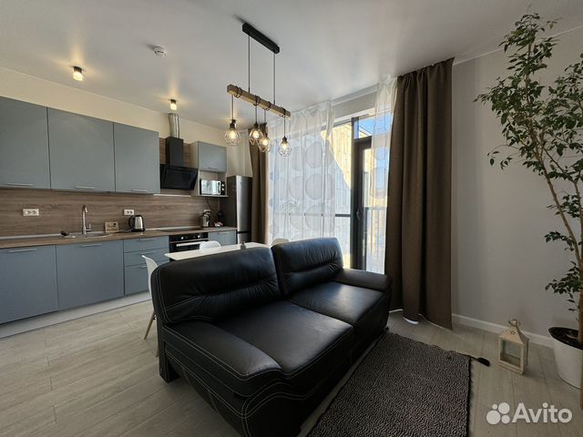 

2-к. квартира, 65 м², 3/3 эт.