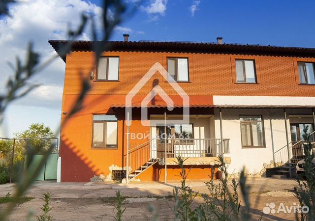 

Коттедж 200 м² на участке 9 сот.