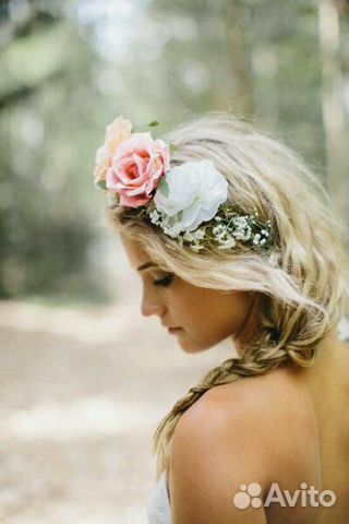 Свадебные цветочные украшения из пионов и роз