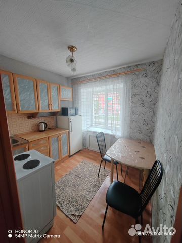 

1-к. квартира, 32 м², 1 кровать