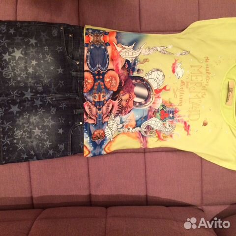 Джинсовая юбка и футболка Джинсовая юбка и футболка