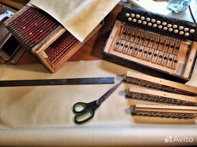 Ремонт и продажа гармоней баянов аккордеонов