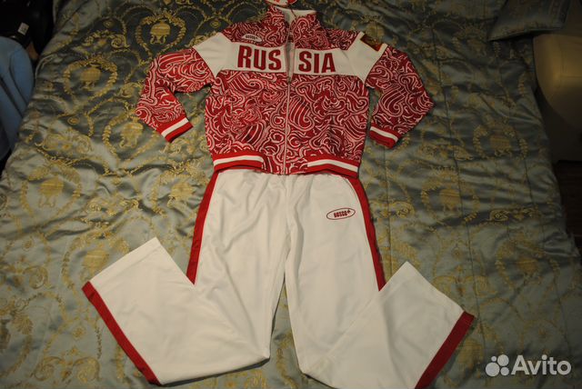 Спортивный костюм женский олимпийский