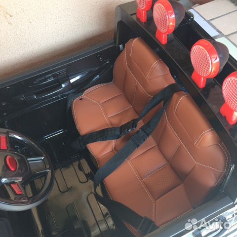 Электро мобиль детский на аккамуляторе двух местны Электро мобиль детский на аккамуляторе двух местны