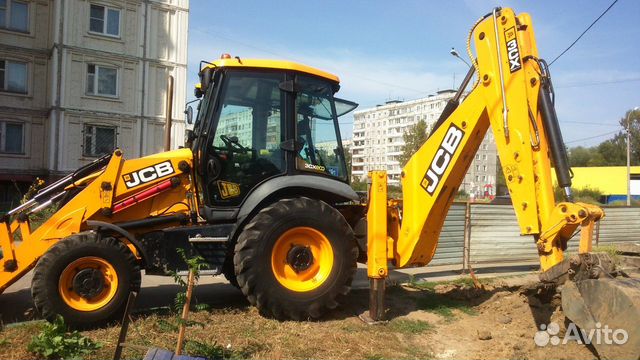 JCB 3cx с гидромолотом Delta. Шестерни на экскаваторы погрузчики. Услуги экскаватора погрузчика Владивосток. JCB С молотом аренда.