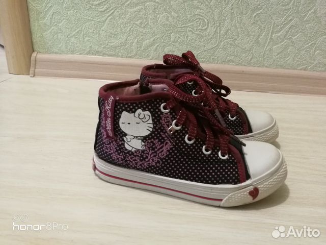Кеды фирменные Hello Kitty новые Кеды фирменные Hello Kitty новые