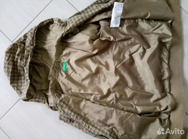 Куртка Benetton осень -весна р-р 140 Куртка Benetton осень -весна р-р 140
