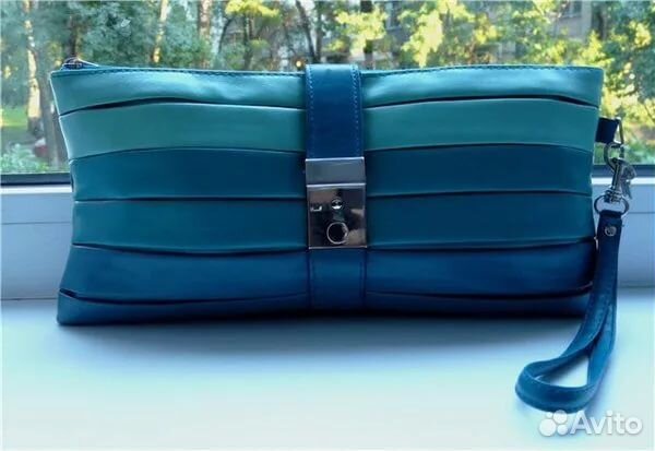 Новая сумочка клатч Новая сумочка клатч