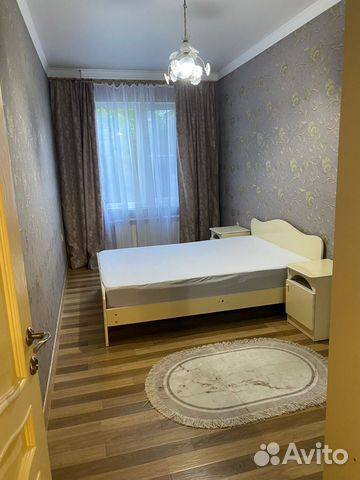 

1-к. квартира, 52 м², 3 кровати
