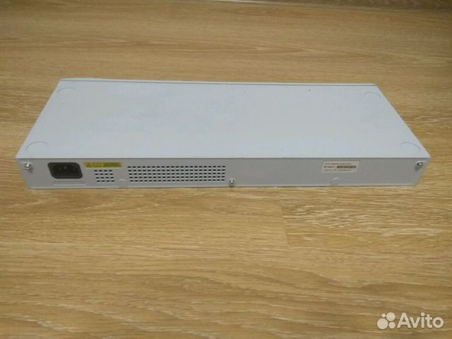 Неуправляемый коммутатор 3Com Baseline Switch 2024 Неуправляемый коммутатор 3Com Baseline Switch 2024