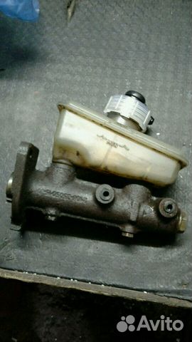 Главный тормозной цилиндр