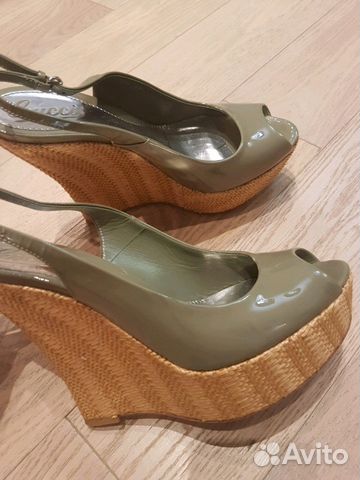 Босоножки Gucci