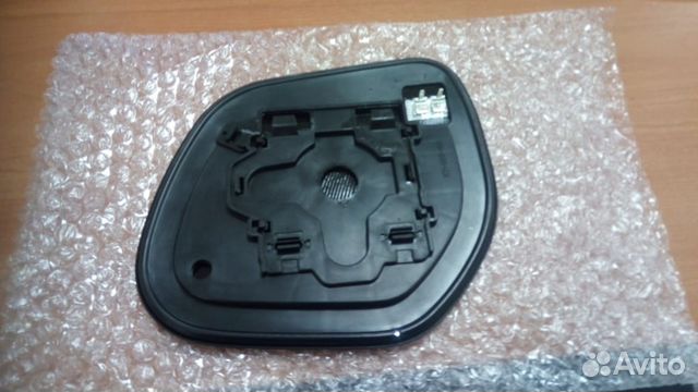 Стекло зеркала правое Citroen C-Crosser 2007 Стекло зеркала правое Citroen C-Crosser 2007