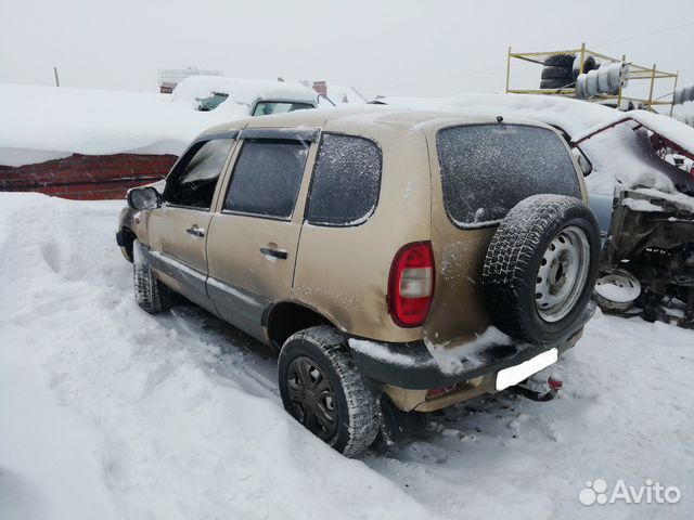 Авито нивы разбор. Chevrolet Niva разбор. Нива Шевроле в разборе. Разобранная Нива Шевроле. Нива Шевроле перевертыш.