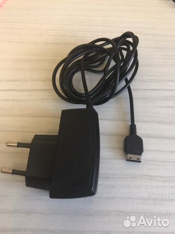 Зарядное устройство для телефона