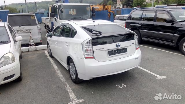 Toyota Prius 1.8 AT, 2011, 154 000 км