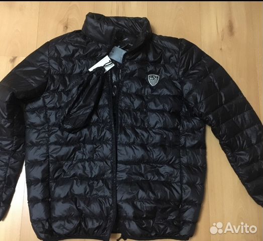 Пуховик новый супер шикарный Armani Пуховик новый супер шикарный Armani