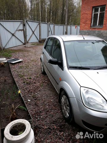 Ford Fiesta 1.4 AMT, 2004, 124 000 км