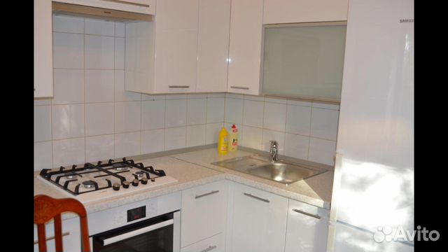 2-к квартира, 56 м², 1/3 эт.