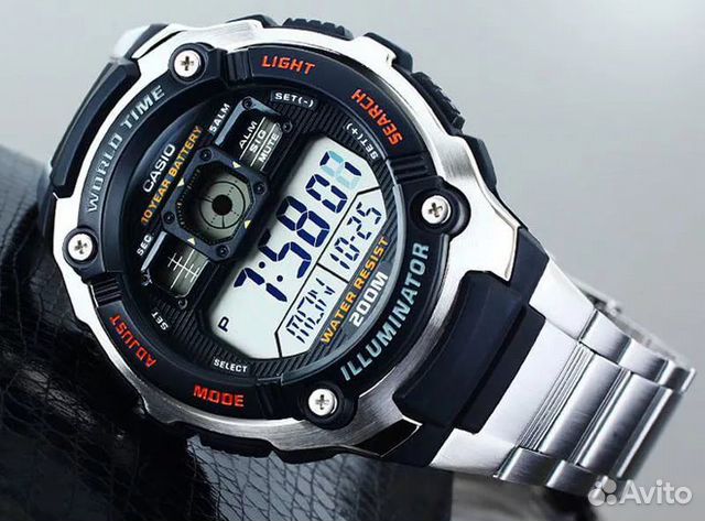 Новые мужские часы Casio Illuminator AE-2000WD-1A Новые мужские часы Casio Illuminator AE-2000WD-1A