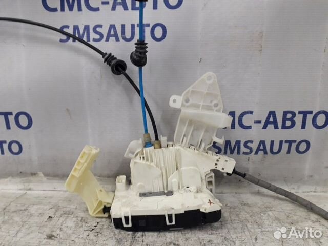 Замок двери задний правый Mercedes E-Klasse W212 Замок двери задний правый Mercedes E-Klasse W212