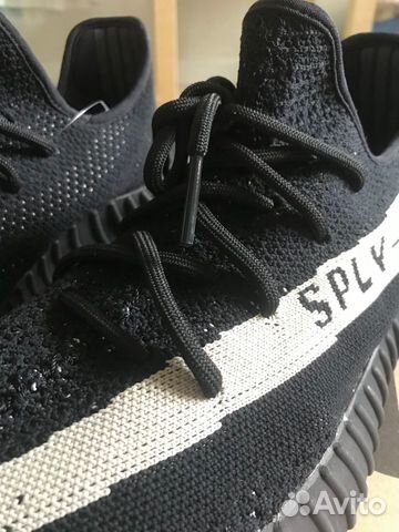 Adidas Yeezy Boost 350 V2 Core Black White