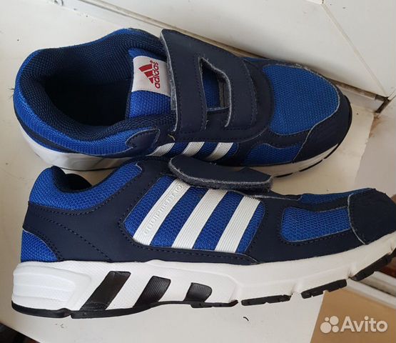 Кроссовки Adidas Кроссовки Adidas