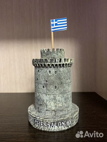 Белая башня, сувенирная копия